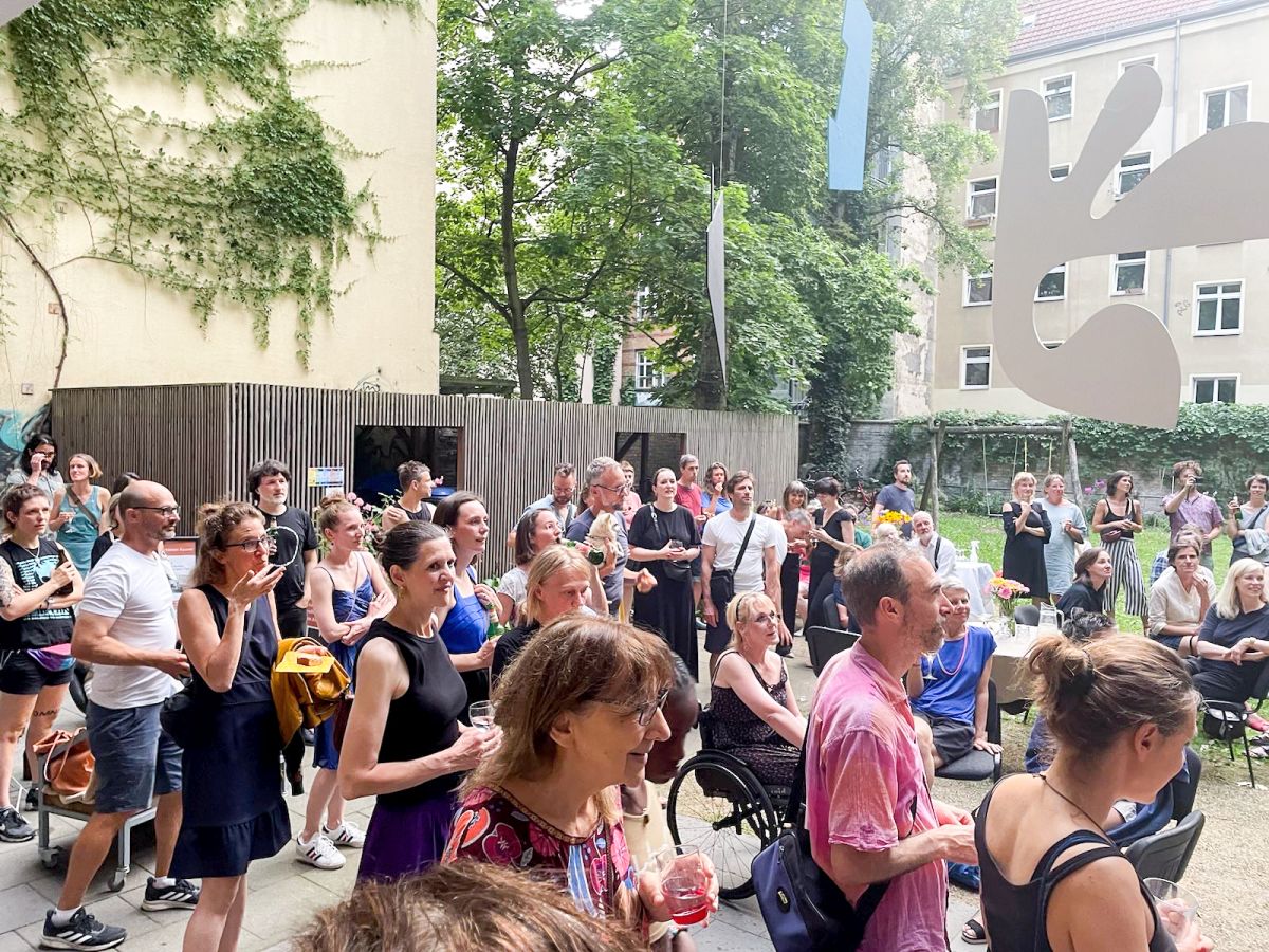 Vernissage "Pfade" mit Werken von Anja Riese und Inga Israel